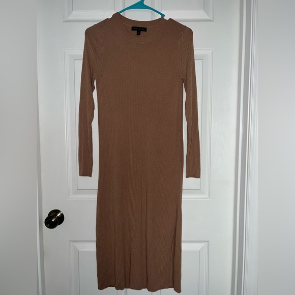 Banana Republic Dresses & Skirts - ‼️NWOT: Banana Republic Ribbed Long Sleeve Dress - S